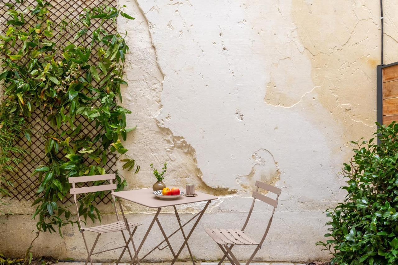 Boutik Boheme Le Jardin Montmartre Apartment Paris Bagian luar foto